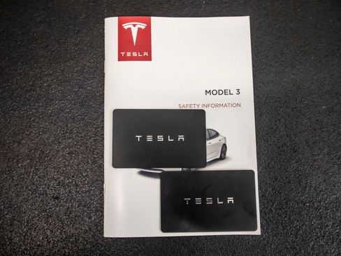Used 2024 Tesla Model 3 Standard Range image 43