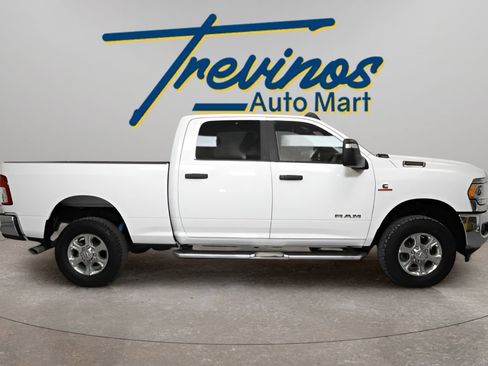 Used 2024 RAM 2500 Big Horn w/ Off Road Package AWD/4WD image 5