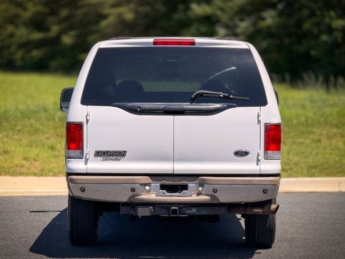 Used 2000 Ford Excursion Limited AWD/4WD image 10