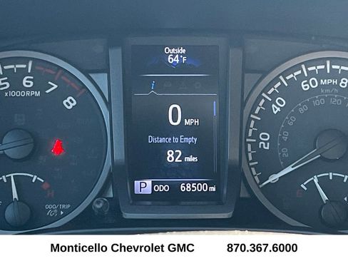 Used 2022 Toyota Tacoma TRD Off-Road image 13