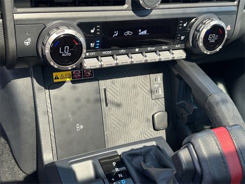 Used 2024 Toyota Tacoma TRD Pro image 19