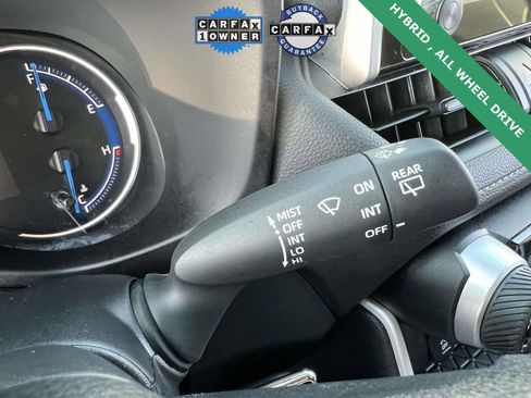 Used 2025 Toyota RAV4 LE image 30