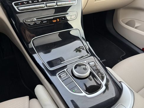 Used 2018 Mercedes-Benz C 300 Sedan image 22