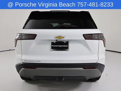Used 2026 Chevrolet Equinox LT AWD/4WD image 6