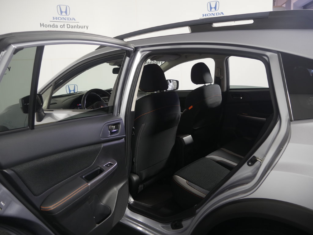 Used 2017 Subaru Crosstrek 2.0i Premium AWD/4WD image 10