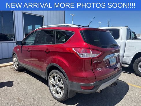 Used 2014 Ford Escape Titanium w/ Equipment Group 401A AWD/4WD image 2