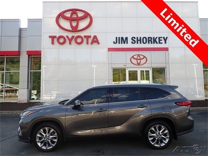 Used 2021 Toyota Highlander Limited