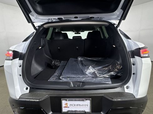 New 2025 Nissan Murano SV image 31