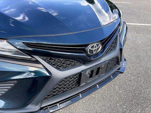 Used 2020 Toyota Camry SE FWD image 29
