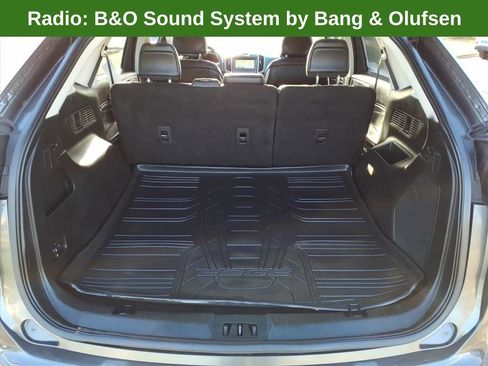 Used 2019 Ford Edge Titanium w/ Equipment Group 301A image 15