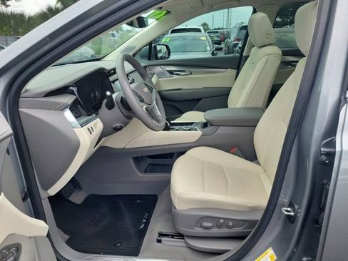 Used 2024 Cadillac XT5 Premium Luxury FWD image 16