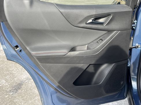 Used 2025 Chevrolet Equinox RS w/ Convenience Package III image 33