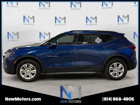 Used 2022 Chevrolet Blazer LT AWD/4WD image 2