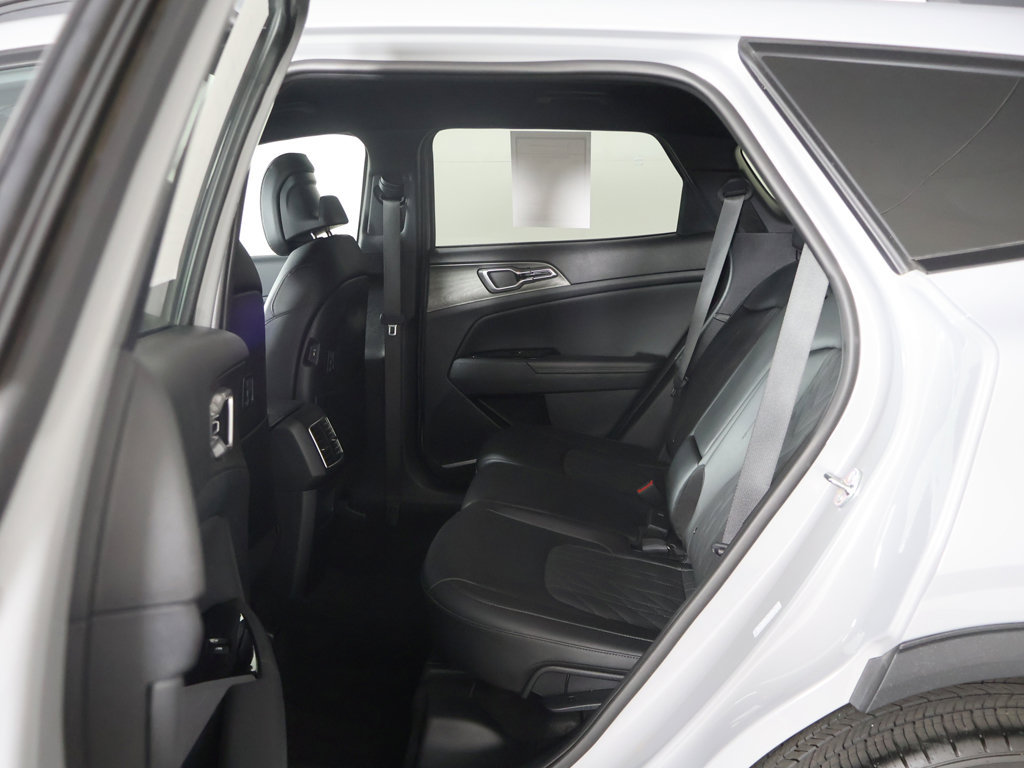 Used 2025 Kia Sportage X-Line AWD/4WD image 30
