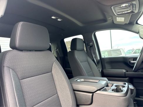 New 2026 GMC Sierra 1500 Pro w/ Graphite Edition image 5