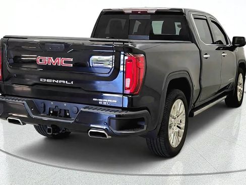 Used 2019 GMC Sierra 1500 Denali w/ Denali Ultimate Package AWD/4WD image 8
