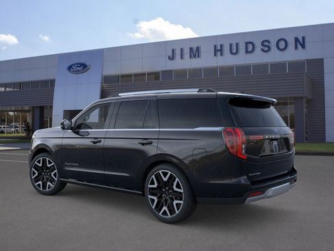 New 2026 Ford Expedition Platinum w/ Platinum Ultimate Package image 4