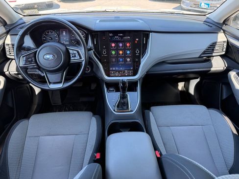 Used 2022 Subaru Outback Premium AWD/4WD image 17