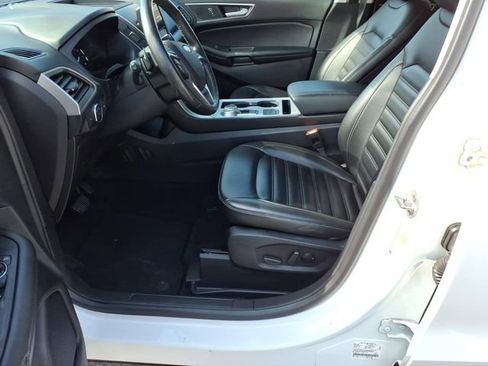 Certified 2022 Ford Edge SEL w/ Convenience Package image 18