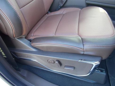 Used 2025 Ford F350 King Ranch w/ Chrome Package image 21