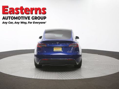 Used 2021 Tesla Model Y Performance AWD/4WD image 32