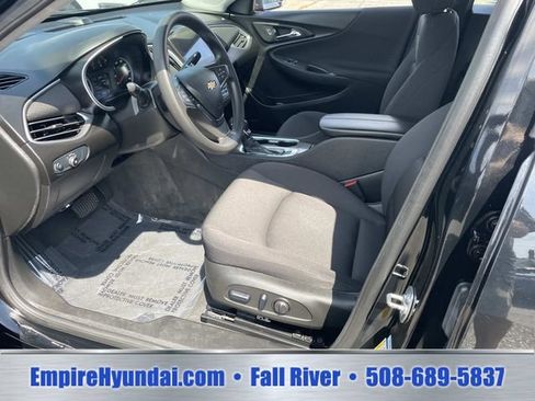 Used 2024 Chevrolet Malibu LT FWD image 19