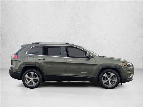 Used 2019 Jeep Cherokee Limited image 4