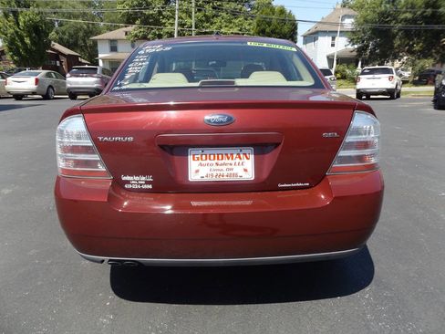 Used 2008 Ford Taurus SEL FWD image 8