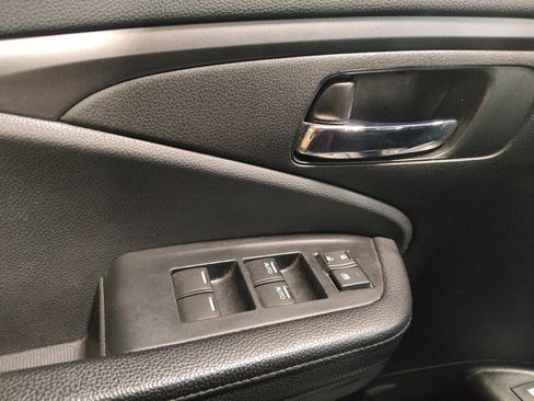 Used 2020 Honda Pilot LX image 27