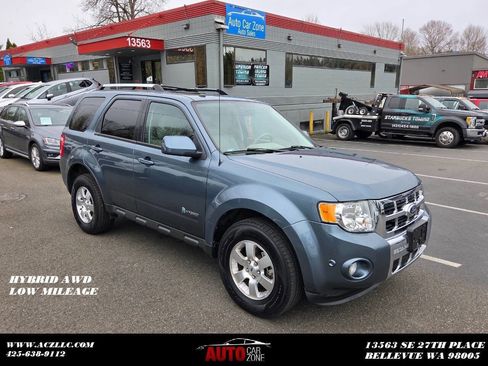 Used 2011 Ford Escape Limited image 1