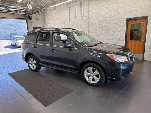 Used 2015 Subaru Forester 2.5i Limited w/ Popular Package #2 image 1