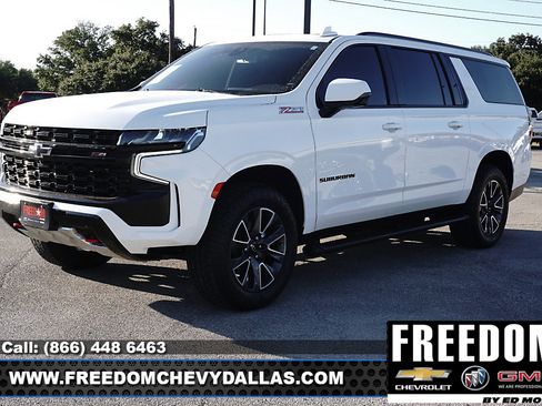 Certified 2023 Chevrolet Suburban Z71 w/ Luxury Package image 3