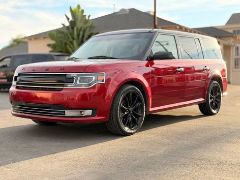 Used 2016 Ford Flex Limited w/ Equipment Group 301A FWD image 5