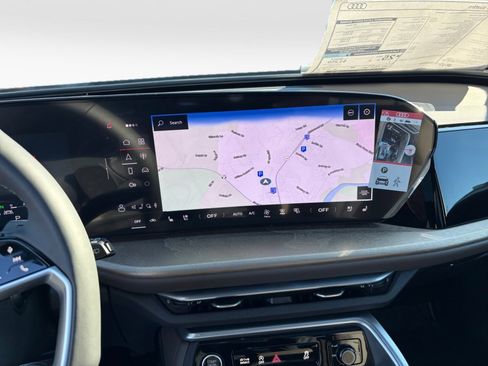 New 2025 Audi Q5 Premium Plus image 15