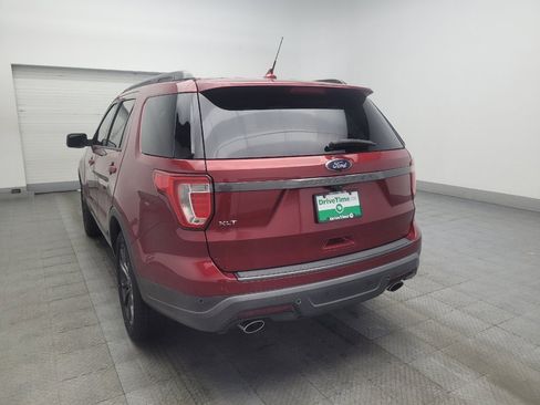 Used 2019 Ford Explorer XLT w/ Equipment Group 202A FWD image 5