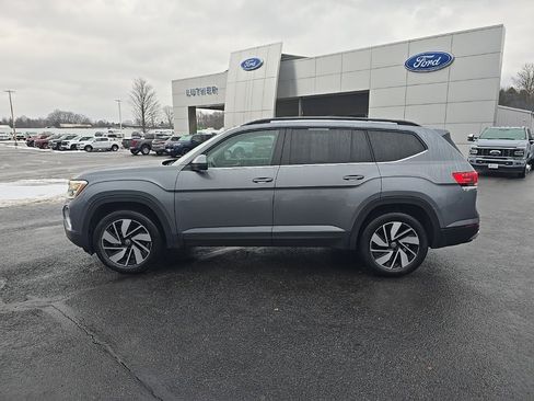 Used 2024 Volkswagen Atlas SE image 13