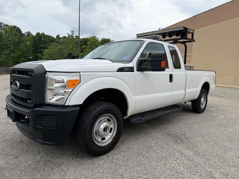 Used 2016 Ford F250 XL w/ Power Equipment Group AWD/4WD image 29