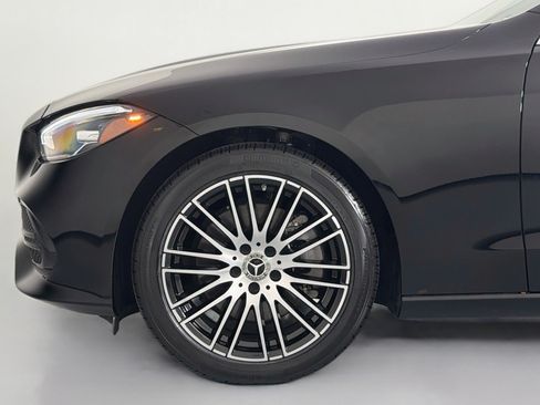 Used 2022 Mercedes-Benz C 300 Sedan image 10