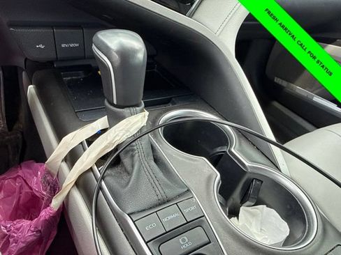 Used 2022 Toyota Camry XLE FWD image 34