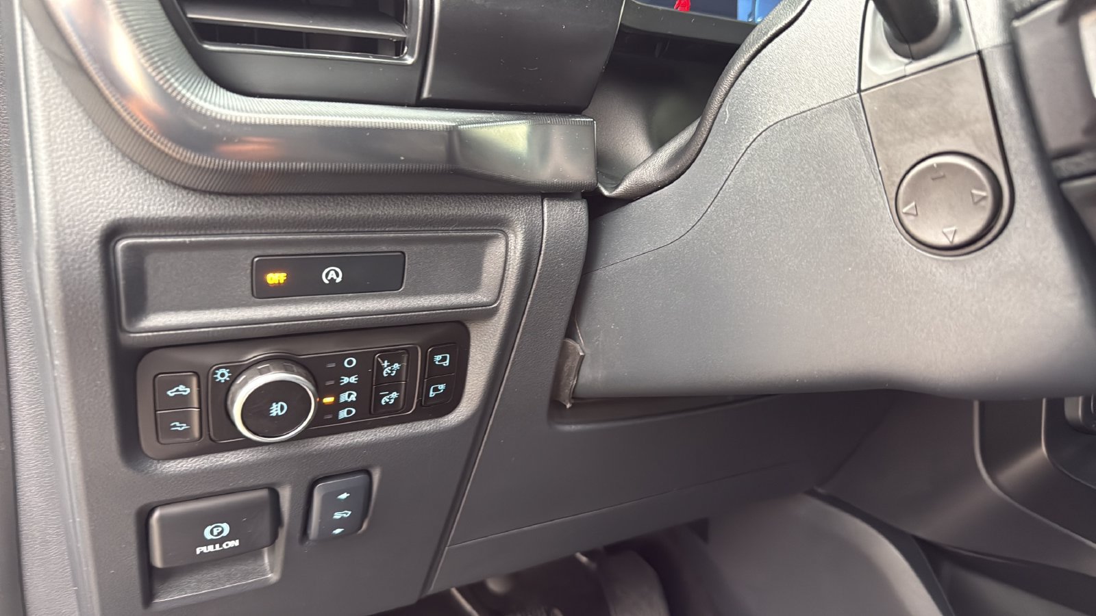Used 2025 Ford F150 Raptor AWD/4WD image 45