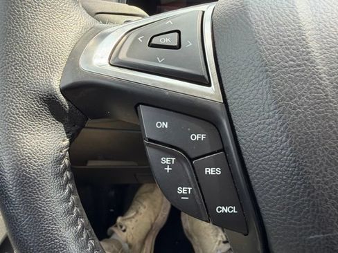 Used 2022 Ford Edge SEL w/ Convenience Package AWD/4WD image 48