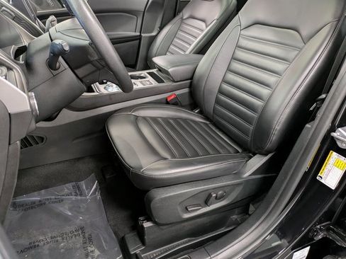 Used 2022 Ford Edge SEL w/ Convenience Package image 10