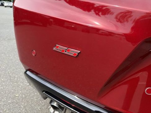 Certified 2018 Chevrolet Camaro SS RWD image 32