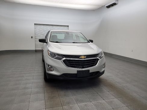 Used 2021 Chevrolet Equinox LS FWD image 14