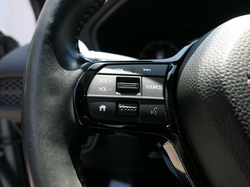 Used 2024 Honda HR-V Sport image 15