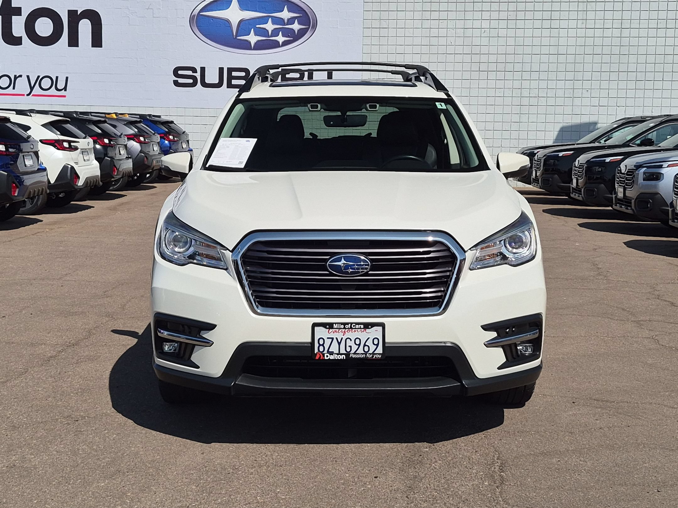 Used 2022 Subaru Ascent Limited w/ Technology Package AWD/4WD image 3
