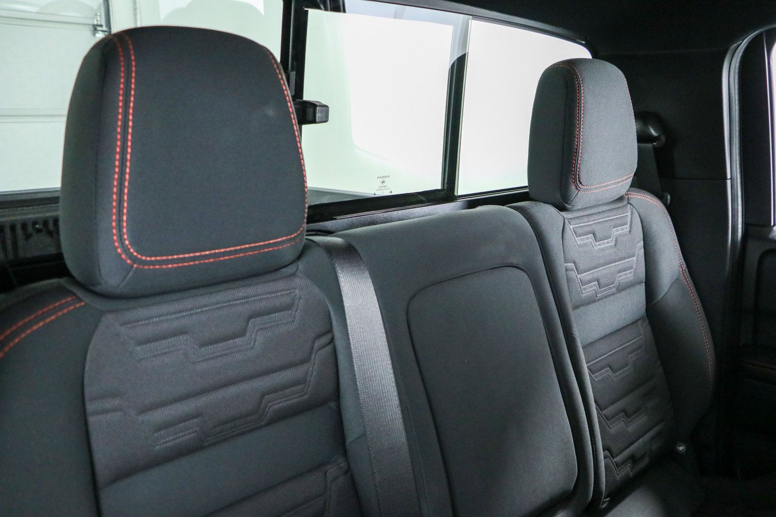 Used 2025 Nissan Frontier PRO-4X w/ Interior Protection Package AWD/4WD image 28