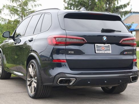 Used 2021 BMW X5 M50i image 4