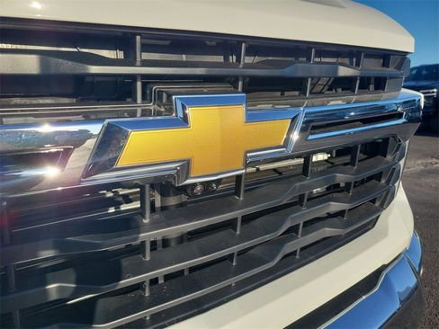 New 2026 Chevrolet Silverado 2500 LT w/ Texas Edition image 32