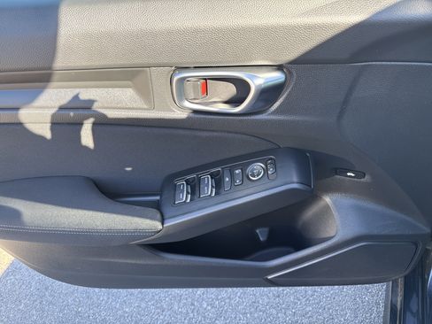 Certified 2024 Honda Civic Sport image 17